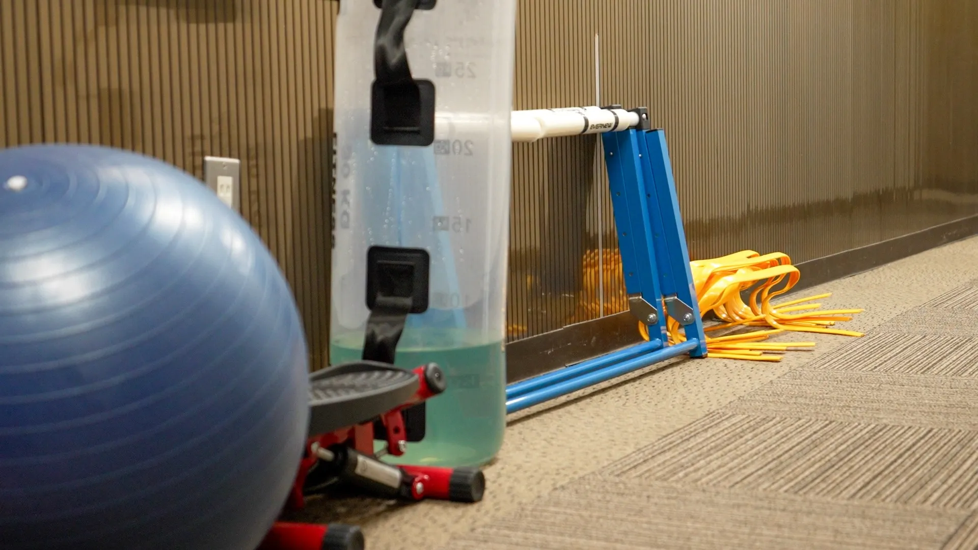 廊下トレーニング